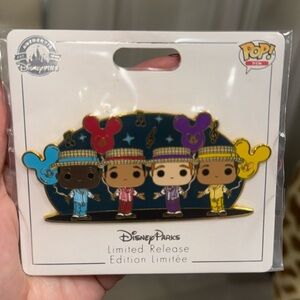 Disney / POP limited release large pin